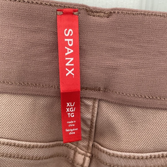 Spanx shorts! Hardly ever worn - Picture 5 of 6